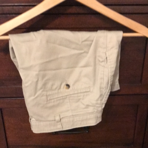 Wrangler comfort solutions series men’s khaki shorts Size 34 in good condition - Picture 10 of 16